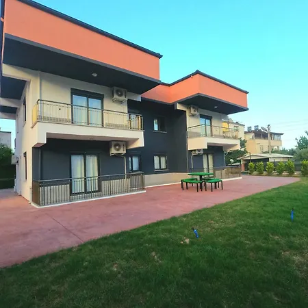Lejlighed 55m2 Same House Garden *