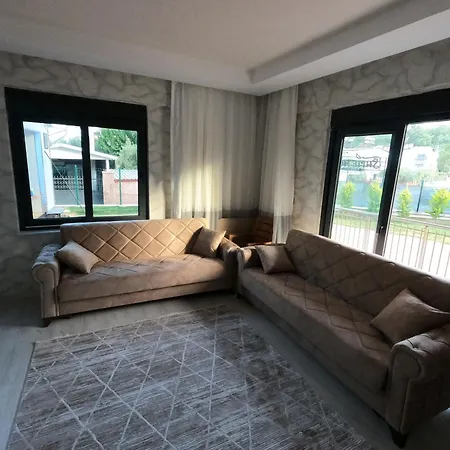 Apartment 55m2 Same House Garden *